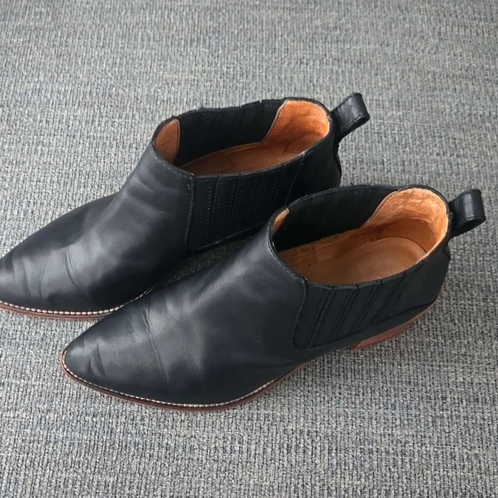Madewell Black Leather Bonham Chelsea Western Ankle Booties Size 9.5 - Picture 2 of 16